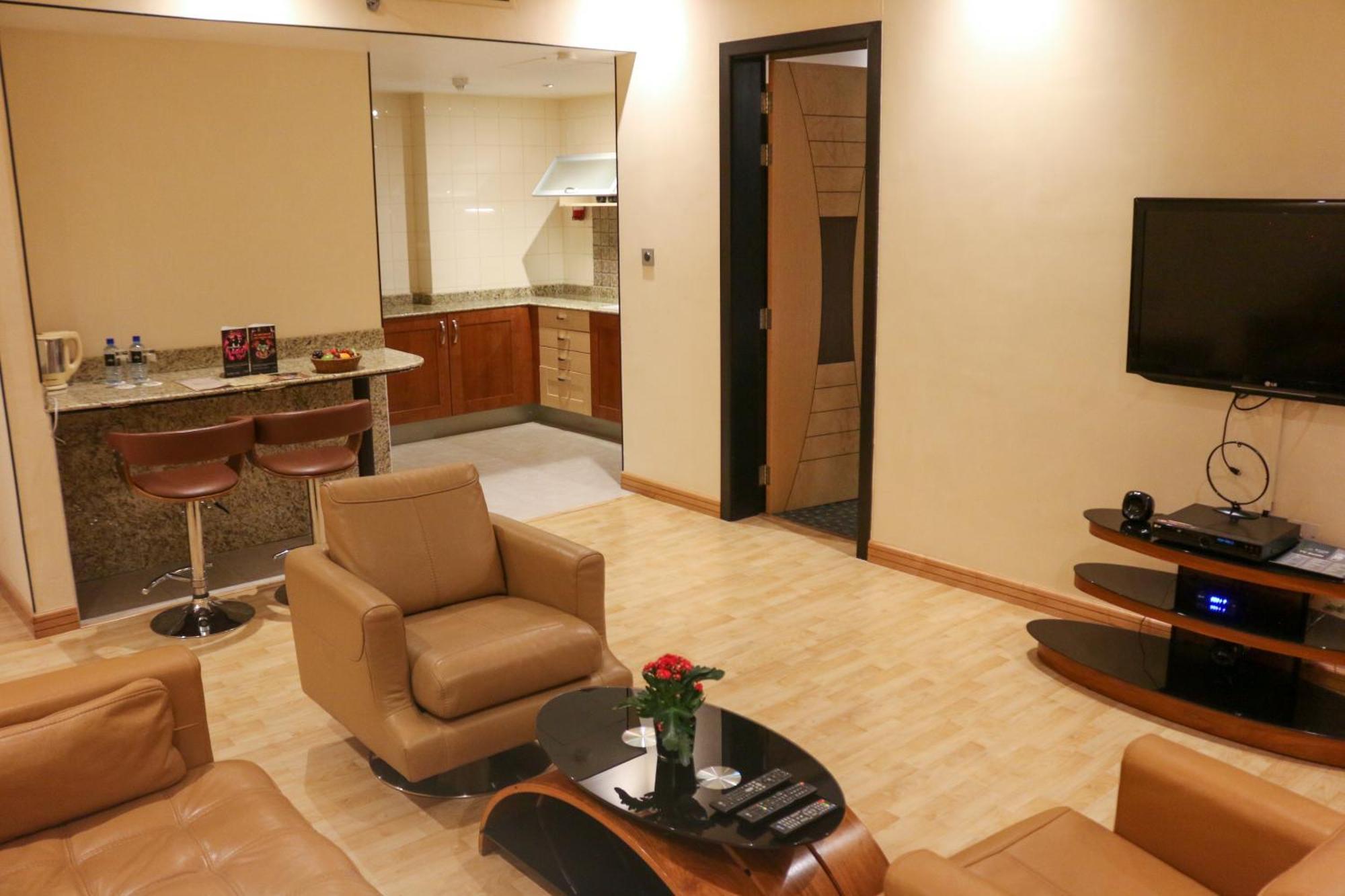 Elite Crystal Hotel Manama Zimmer foto